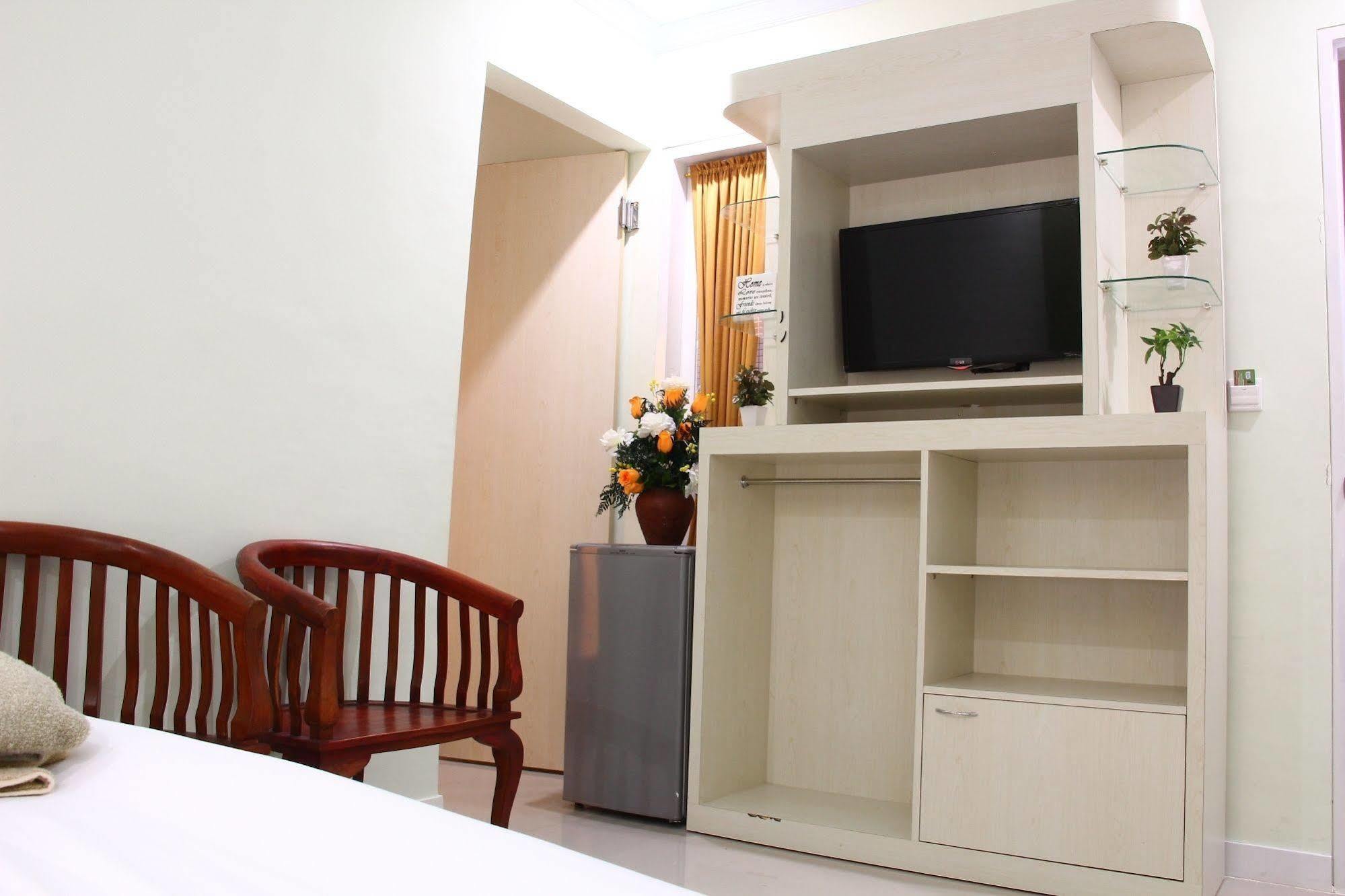 Hotel Dedy 2*